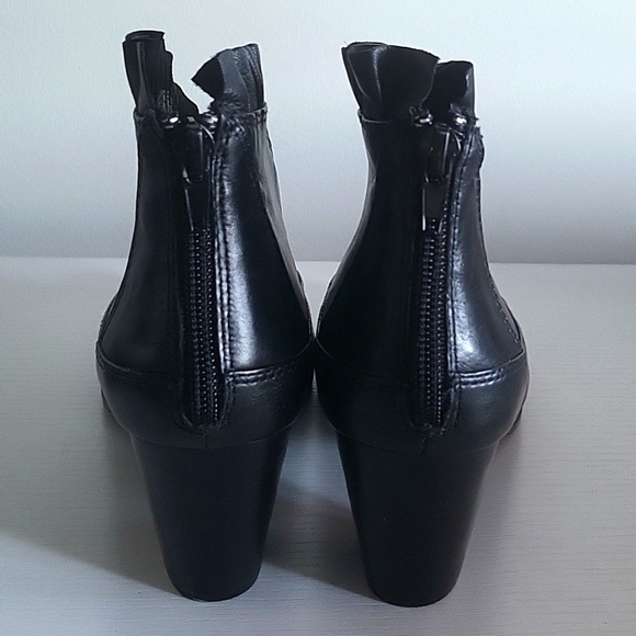 Everybody Shoes - Picture 5 of 5